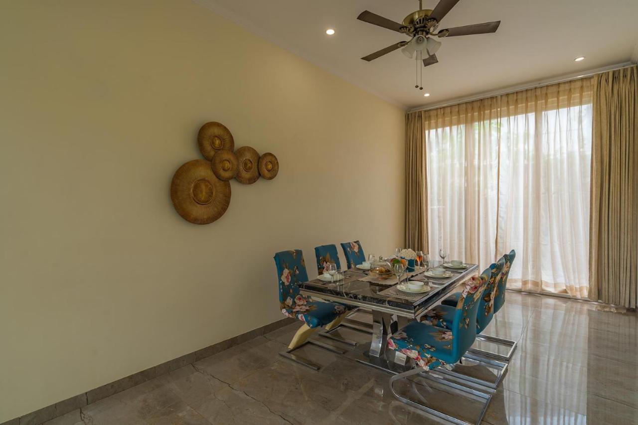 Sohna Stayvista At Blanc Belle With Outdoor Pool מראה חיצוני תמונה